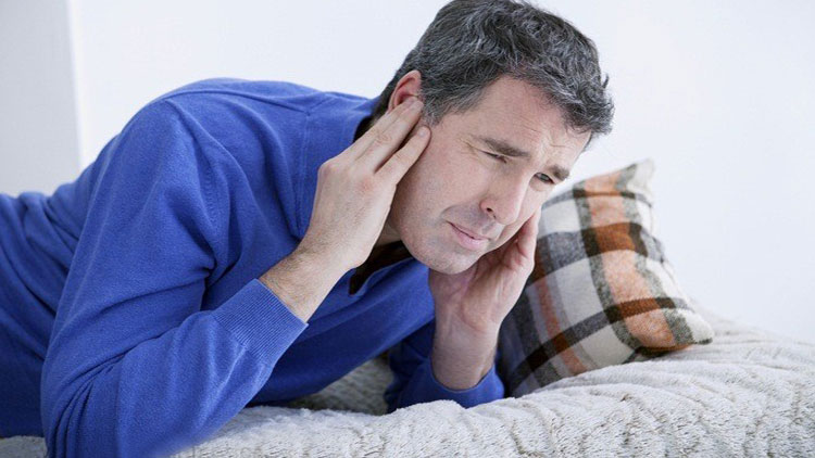 آشنایی با علائم درد کانال گوش