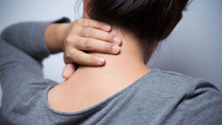 آیا درد گردن باعث سردرد می‌شود؟